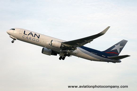 LAN Cargo Boeing 767-300F N542LA (2015)