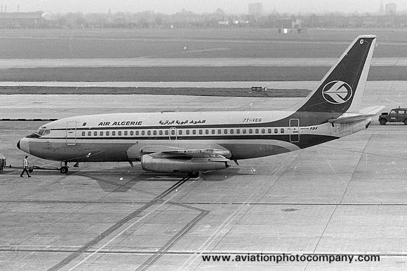 Air Algerie Boeing 737-200 7T-VEG