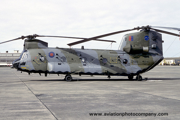 RAF 7 Squadron Vertol Chinook HC.1 ZD983/BF (1992)