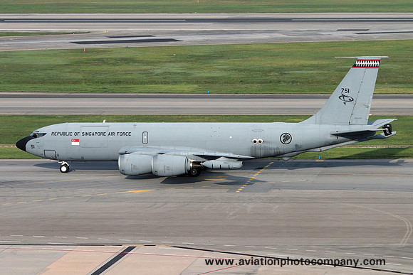 Singapore Air Force 112 Squadron Boeing KC-135R 751 (2015)