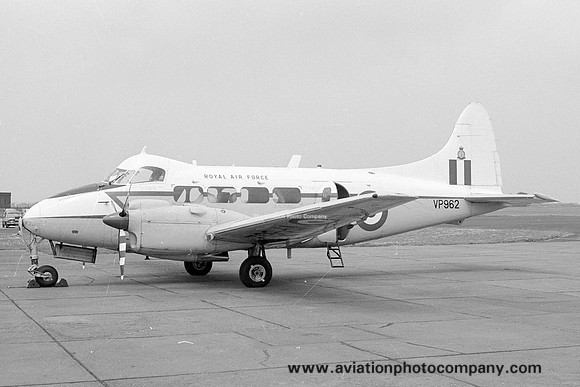 RAF 207 Squadron De Havilland Devon C.2 VP962 (1979)