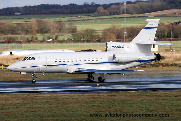 Dassault Falcon 900 N240LG at Prestwick (2016)