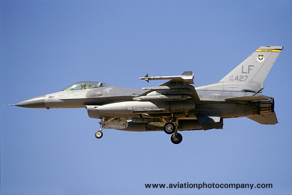 USAF 56 FW 61 FS GD F-16C Fighting Falcon 85-1427/LF (2000)