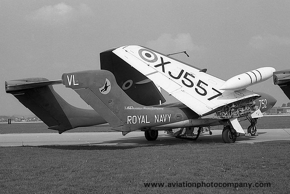 Royal Navy 890 Squadron De Havilland Sea Vixen FAW.1 XJ557/VL752 (1967)