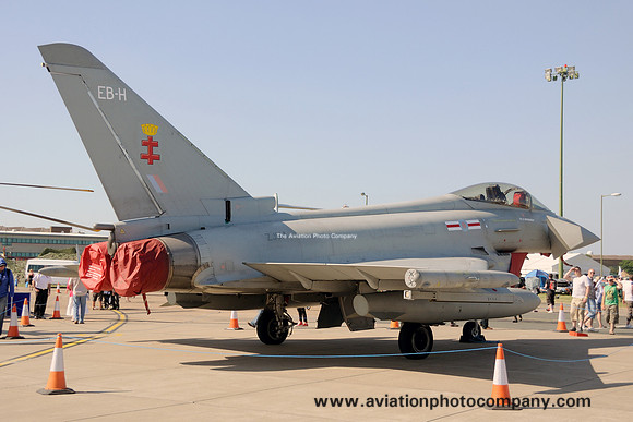 RAF 41 Squadron BAE Typhoon FGR.4 ZJ914/EB-H at the Waddington Airshow (2013)