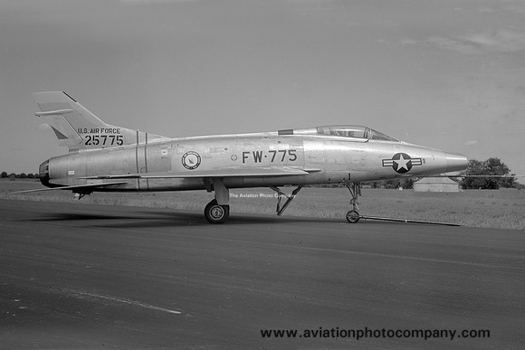 USAF ARDC North American YF-100A Super Sabre 52-5775