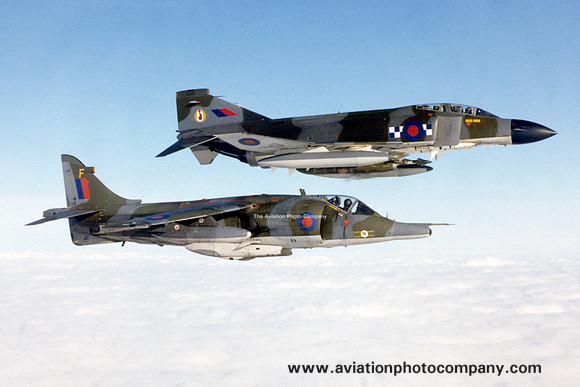 RAF 92 Squadron McDonnell F-4M Phantom FGR.2 XV484