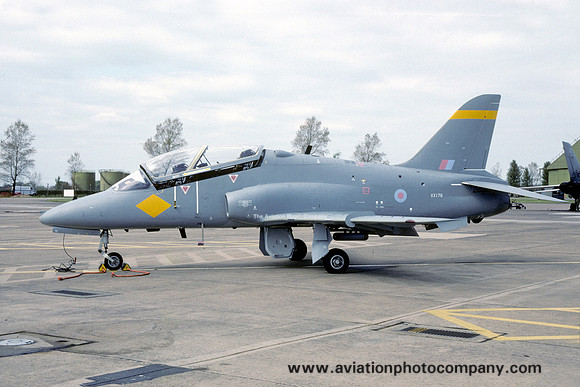 RAF 100 Squadron HS Hawk T.1 XX176 (1993)