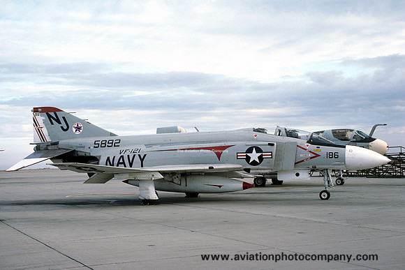 US Navy VF-121 McDonnell F-4J Phantom 155892/NJ-186 (1975)