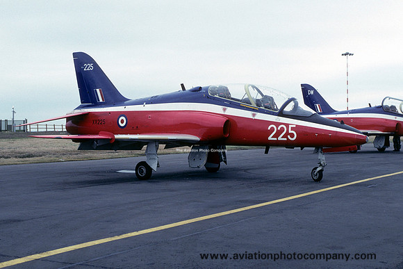 RAF 4 FTS HS Hawk T.1 XX225 (1993)