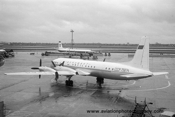 Aeroflot Ilyushin Il-18 CCCP-75874