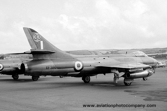 RAF 229 OCU Hawker Hunter F.6 XF386/33 (1969)