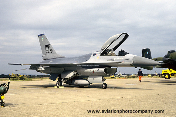 USAF 8 TFW 35 TFS GD F-16A Fighting Falcon 78-0570/WP (1983)