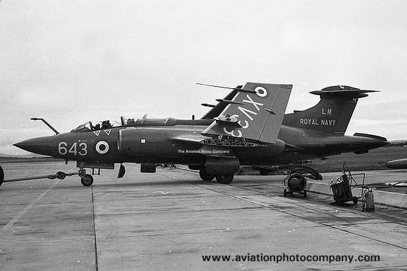 Royal Navy 736 Squadron Blackburn Buccaneer S.2 XV339 (1969)