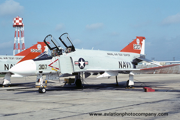 US Navy NATC McDonnell F-4B Phantom 152307 (1975)