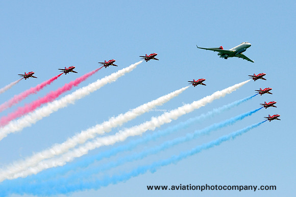 RAF 5 Squadron Bombardier Sentinel R.1 in formation with the Red Arrows at the Waddington Airshow (2013)