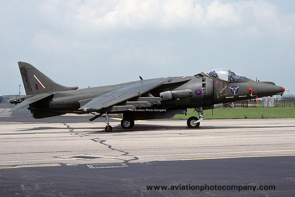 RAF SAOEU HS Harrier GR.7 ZG475 (1993)