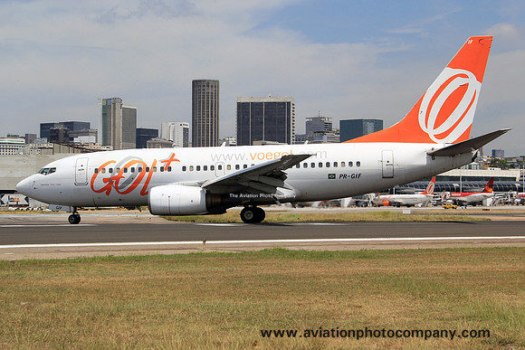 Gol Boeing 737-700 PR-GIF (2015)