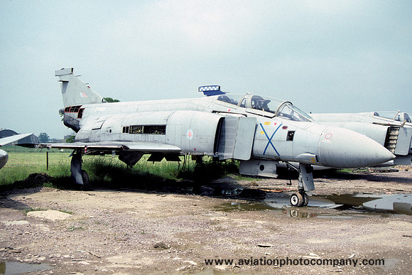 RAF McDonnell F-4M Phantom FGR.2 XV488 dumped at RAF Wattisham (1992)
