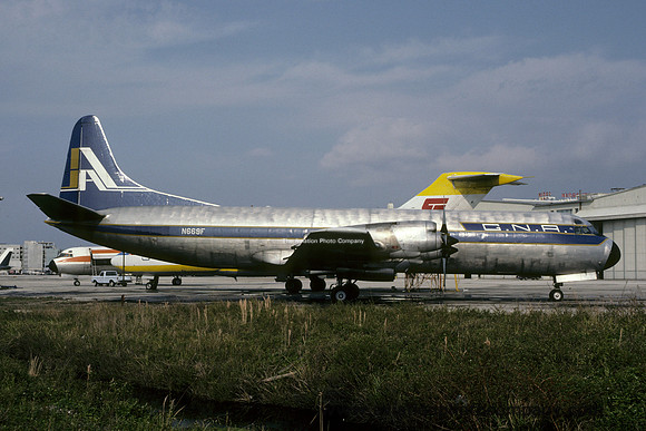 Great Northern Airlines Lockheed Electra N669F (1983)