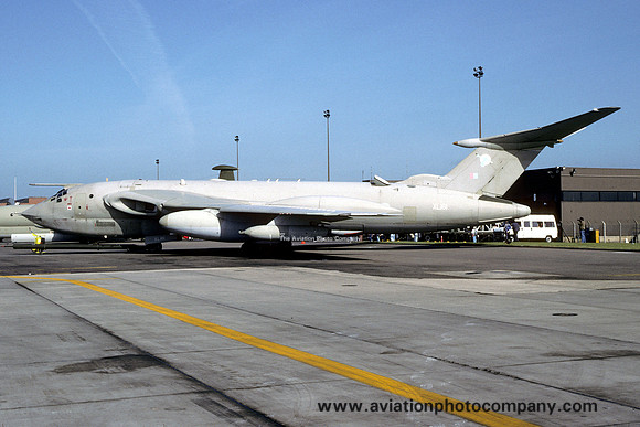 RAF 55 Squadron Handley Page Victor K.2 XL161 (1993)