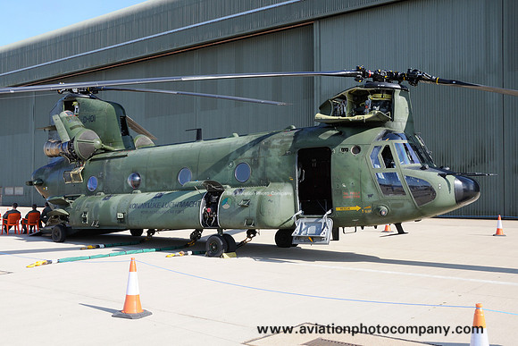 Dutch Air Force 298 Squadron Vertol CH-47D Chinook D-101 at the Waddington Airshow (2013)