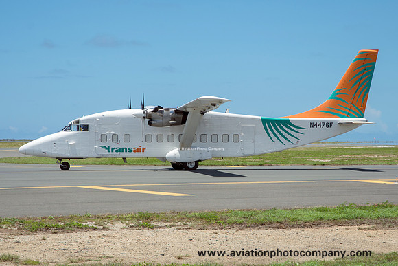 Transair Short SD-360-300 N4476F at Honolulu IAP (2015)