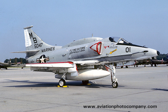 USMC VMA-142 Douglas A-4F Skyhawk 155047/MB-01 at NAS Atlanta (1977)