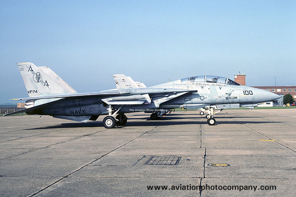 US Navy VF-74 Grumman F-14B Tomcat 162925/AA-100 at the International Air Tattoo Boscombe Down (1992)
