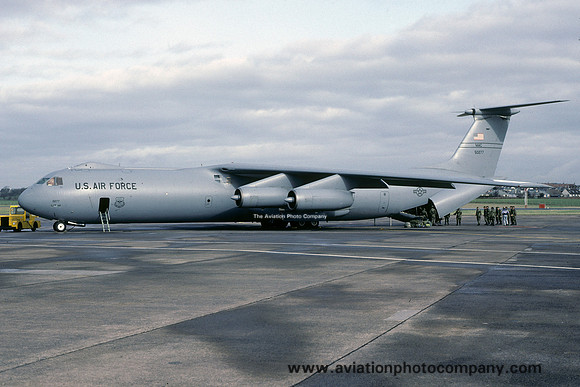 USAF 62 AW Lockheed C-141B Starlifter 65-0277 (1992)