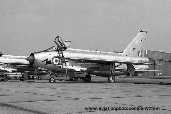 RAF 111 Squadron English Electric Lightning F.3 XR716/F (1968)