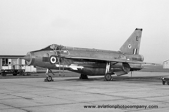RAF 23 Squadron English Electric Lightning F.6 XS938/E at RAF Wattisham (1968)
