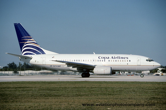 Copa Airlines Boeing 737-300 HP-1371CMP at Miami IAP (2000)