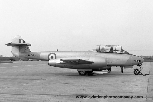 RAF CFS Gloster Meteor T.7 WH166 (1969)