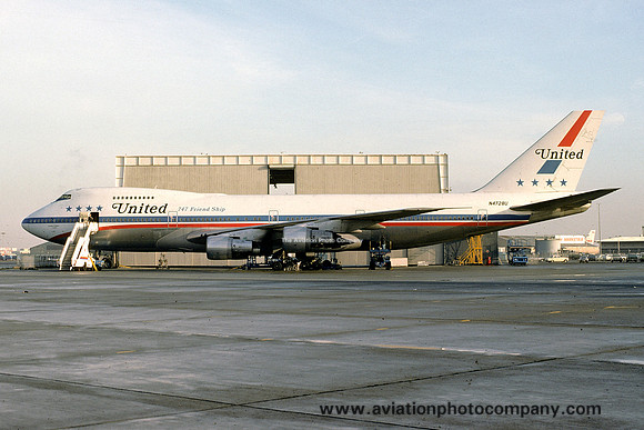 United Airlines Boeing 747-100 N4728U (1975)