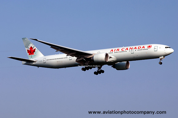 Air Canada Boeing 777-333ER C-FIUW (2008)