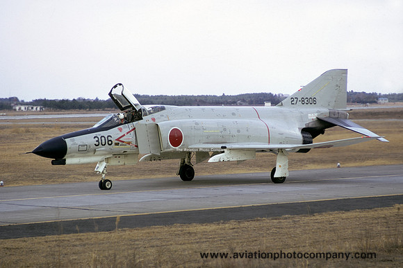 JASDF 301 Hikotai McDonnell F-4EJ Phantom 27-8306 (1973)