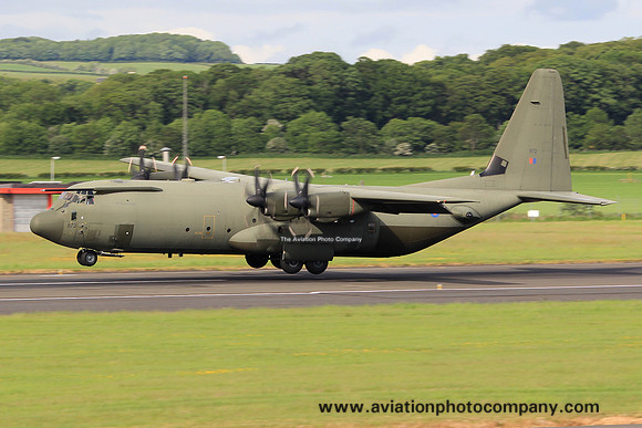 RAF 24/30 Squadron Lockheed Hercules C.4 ZH872 at Prestwick (2013)
