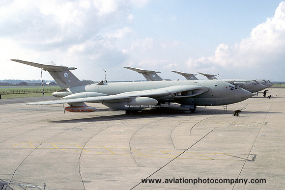 RAF 55 Squadron Handley Page Victor K.2 XH672 (1993)