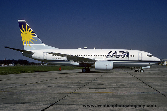 LAPA Boeing 737-700 LV-PIG (1999)