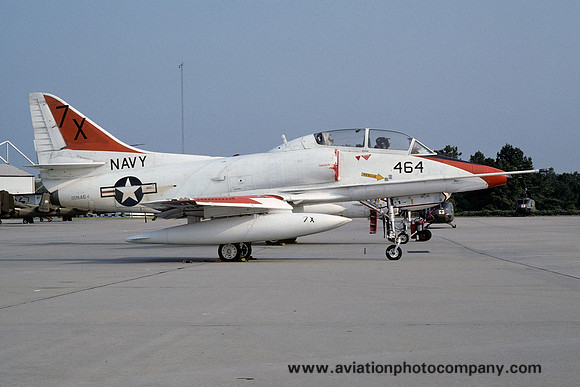 US Navy New Orleans Douglas TA-4J Skyhawk 158464/7X at NAS Atlanta (1977)