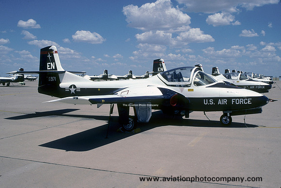 USAF 80 FTW 89 FTS Cessna T-37B 66-7971/EN (2000)