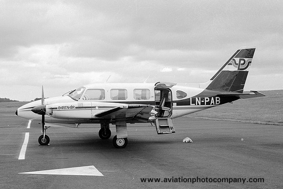 Partnair Piper PA-31 Navajo LN-PAB (1978)
