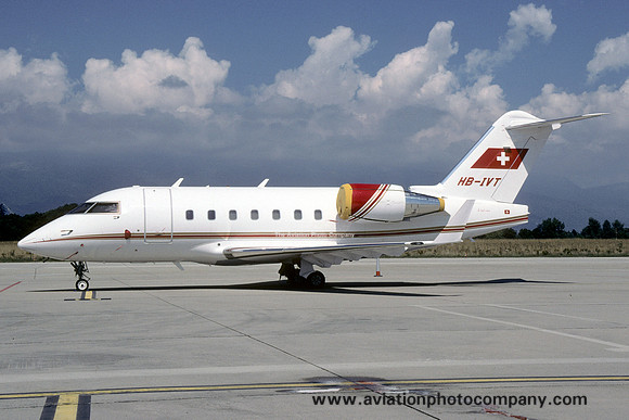 Bombardier Challenger 604 HB-IVT (2000)