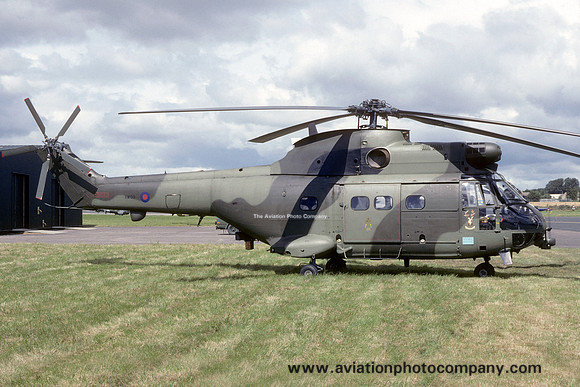RAF 33 Squadron Westland Puma HC.1 XW199 (1993)