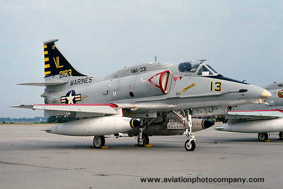 USMC VMA-331 Douglas A-4M Skyahwk 158183/VL-13 at NAS Atlanta (1977)