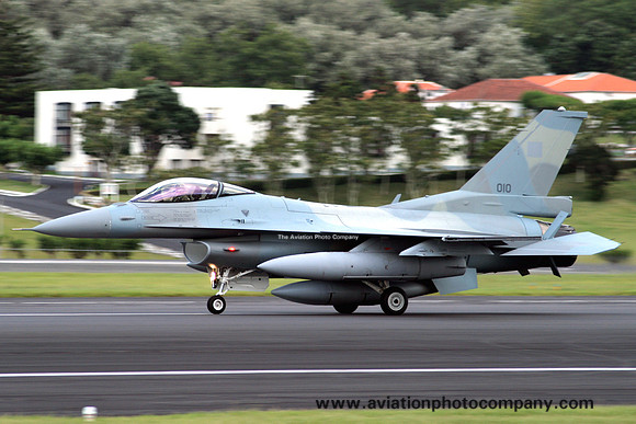 Greek Air Force Lockheed F-16C 010 at Lajes (2009)
