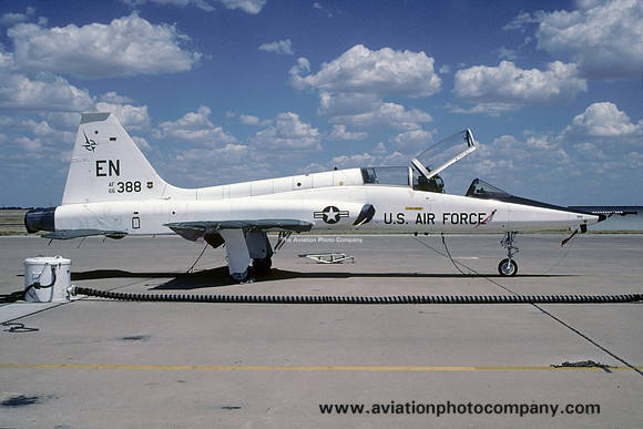 USAF 80 TFW 90 FTS Northrop T-38A Talon 66-8388/EN at Sheppard AFB (2000)