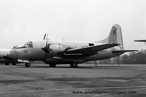 RAF 5 FTS Vickers Varsity T.1 WL635/K (1968)