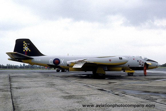 RAF 100 Squadron English Electric Canberra TT.18 WJ636 (1987)